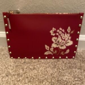 NWT WHBM CLUTCH - 35 OBO
